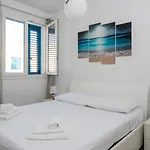 Apartment Savoia's *