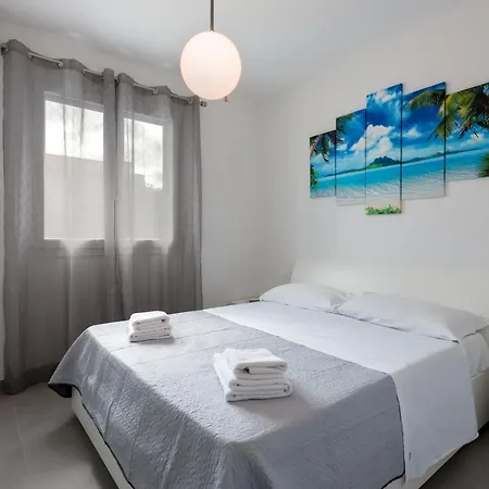 Savoia's Appartement *